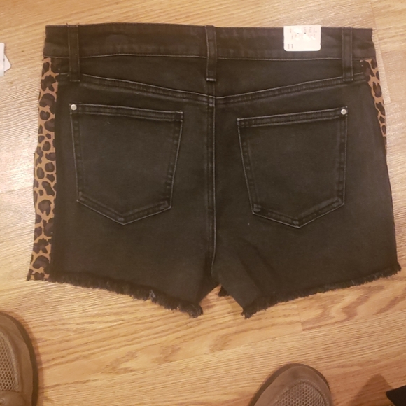 Brand new Tinseltown Denim Couture Shorts...11,13 - Picture 6 of 8